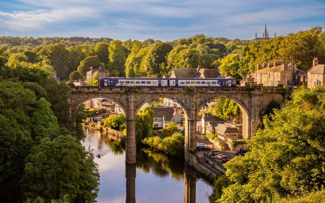 Train on the bridge above Knaresborough, North Yorkshire