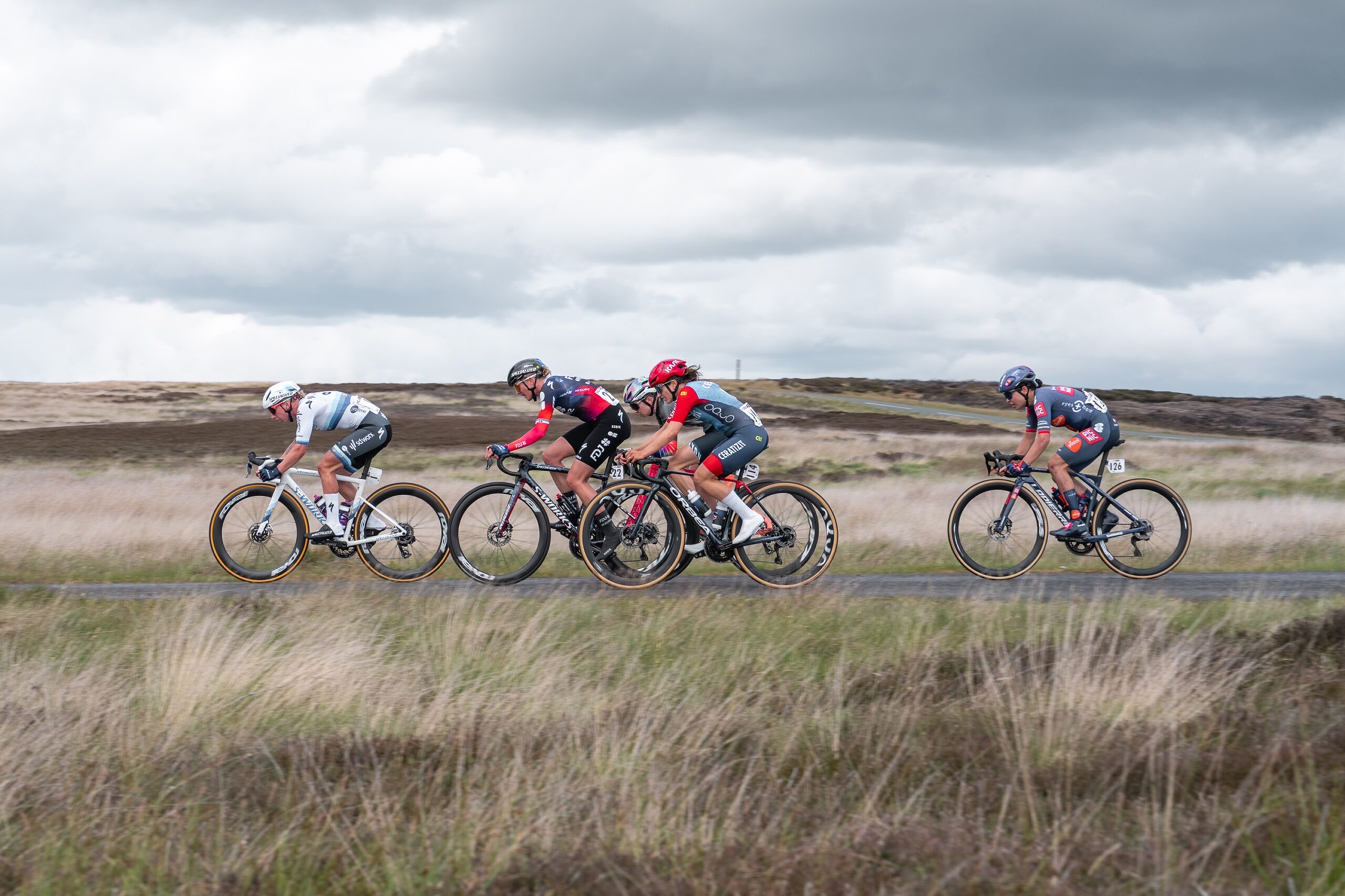 2025 Lloyds Tour of Britain Women Group of cyclists on North York moors